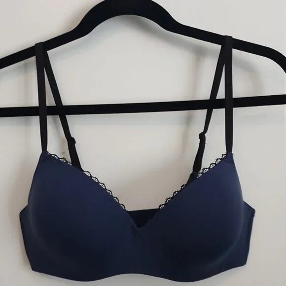 Maidenform bra 0220M8 RN#15763 size medium) - Picture 1 of 3